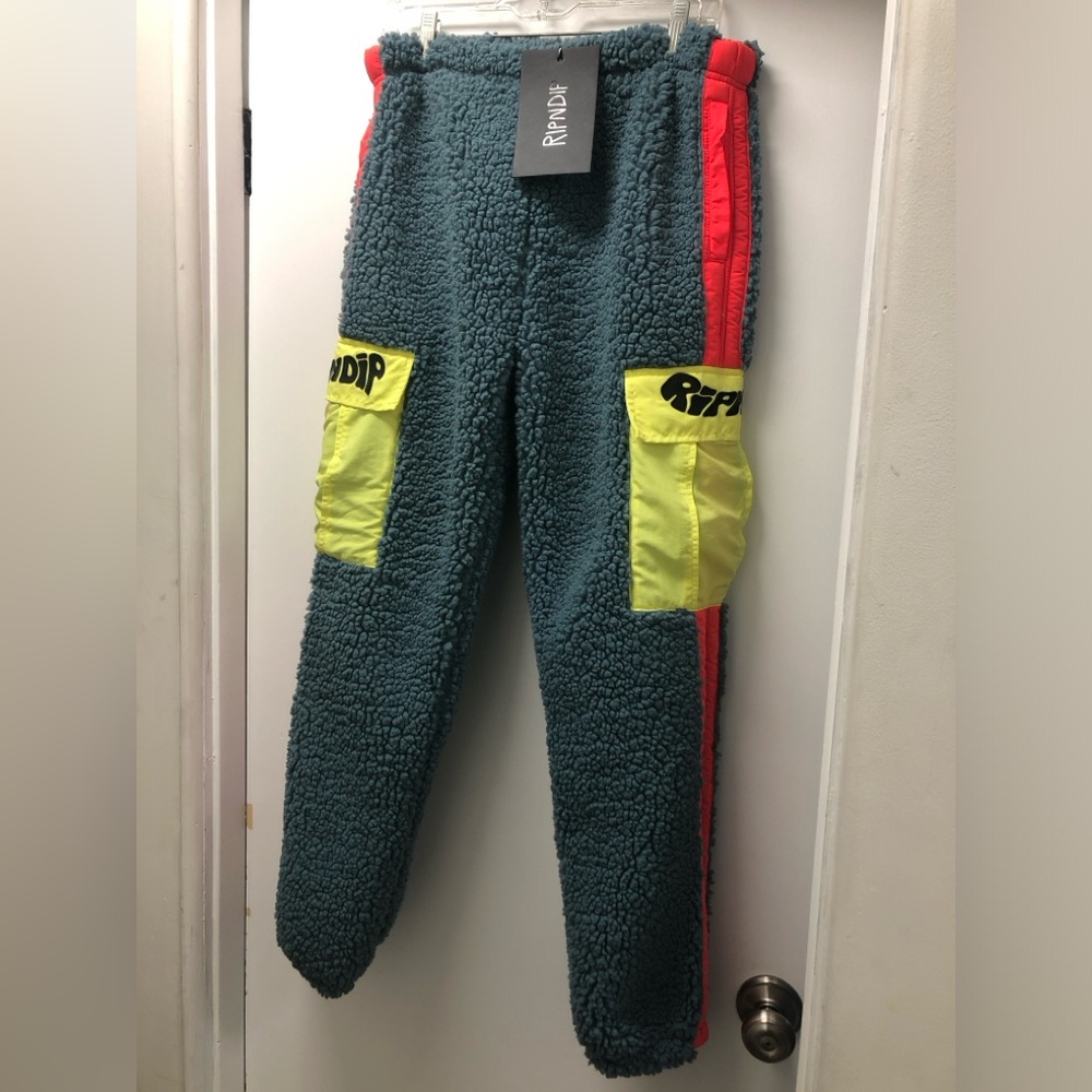 NWT - RIPNDIP Square Up Joggers, size S